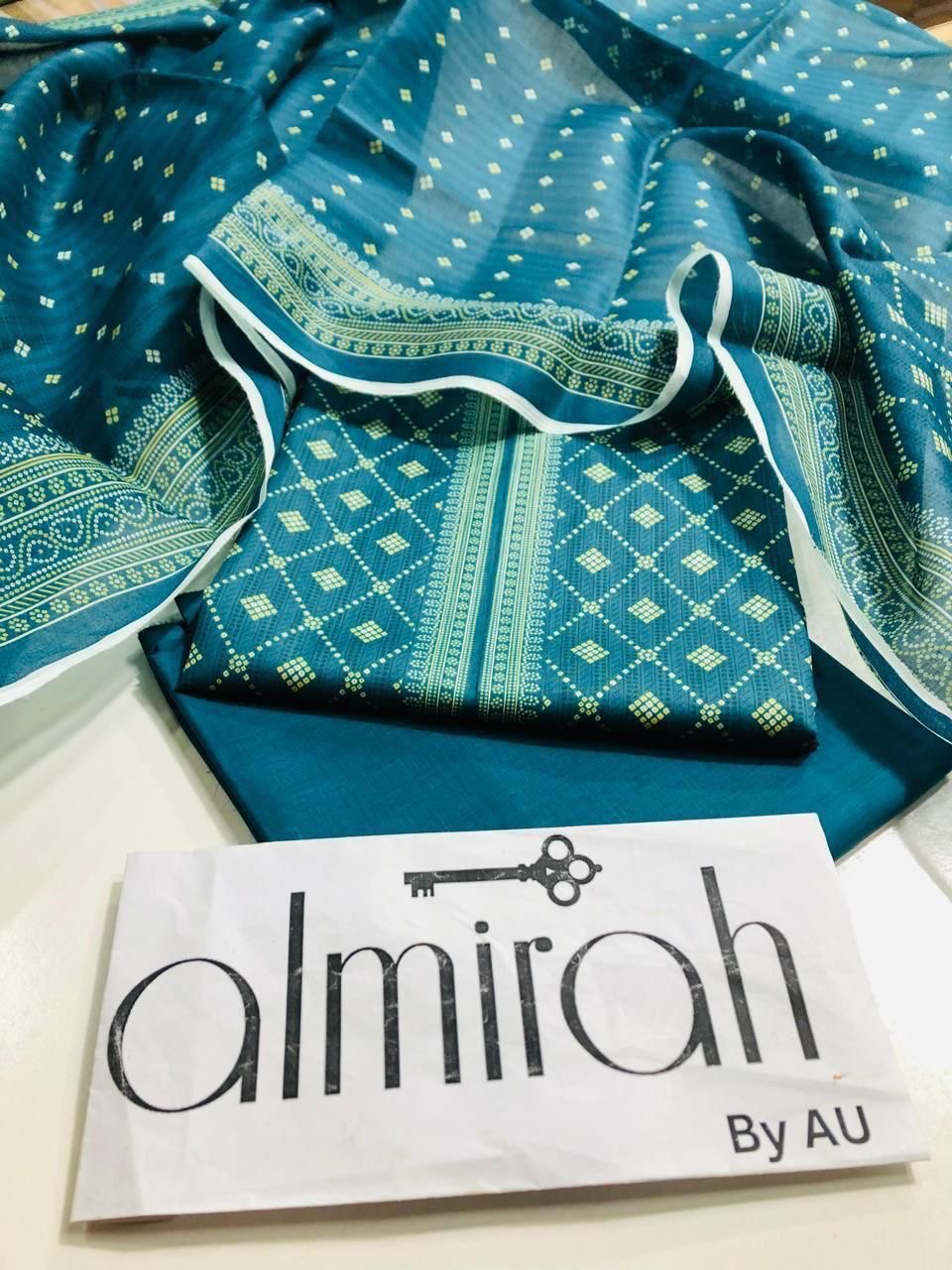 ALMIRAH 🗝️ LAWN UNSTICHED 3PCS